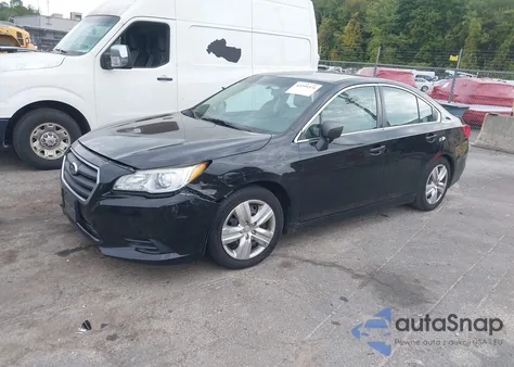 2015 Subaru Legacy 2.5I z USA, uszkodzony, nr VIN 4S3BNAA64F3026031